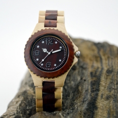 Vogue Wooden Quarz Armbanduhr für Mann